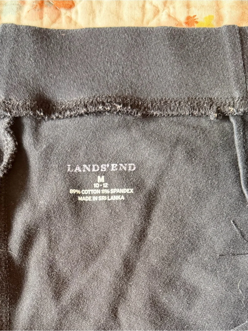 Lands’ End Women’s Black Starfish Slim Leg Pants, Size M